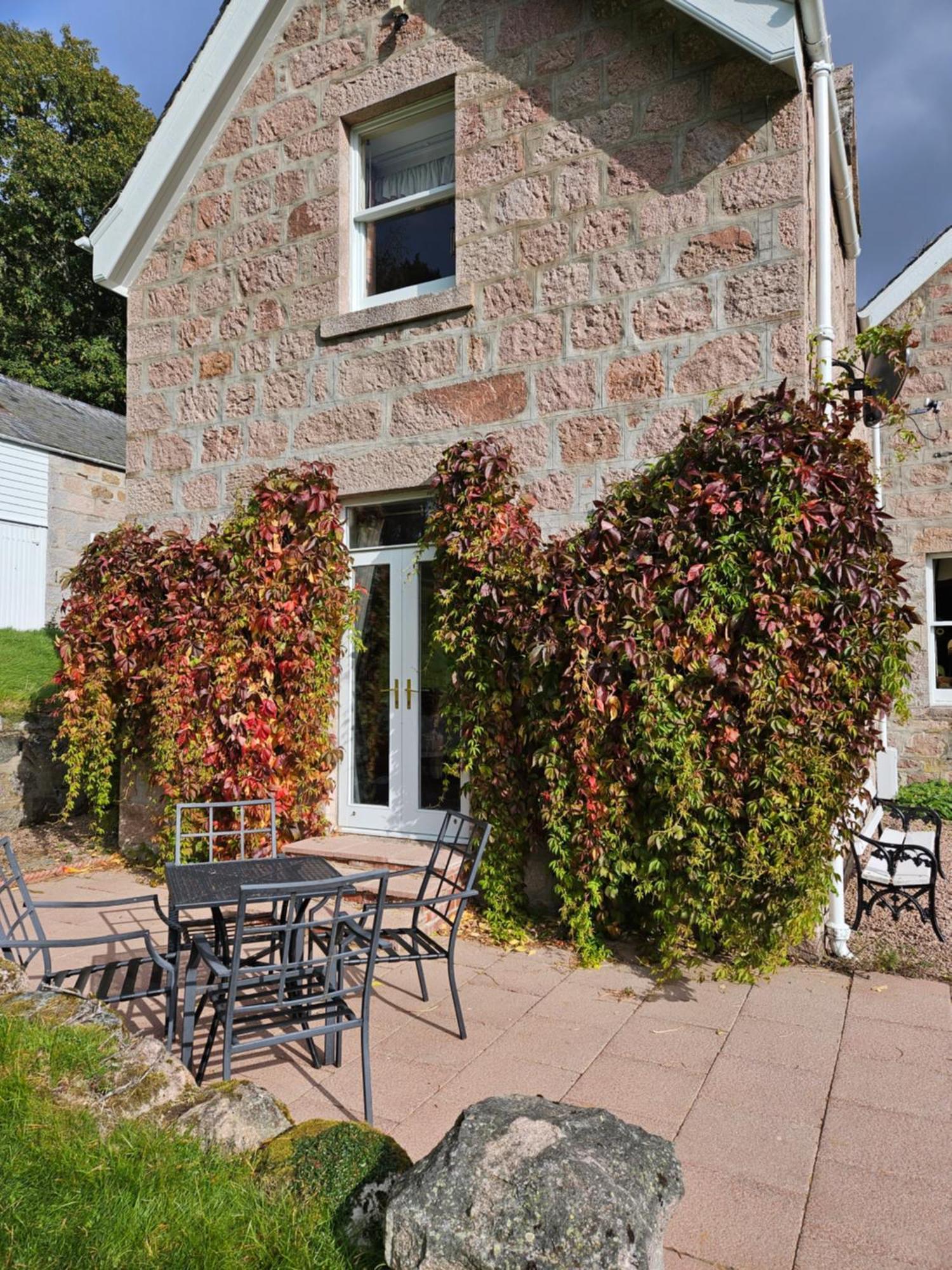 Bed and Breakfast Craggan Ballater Esterno foto
